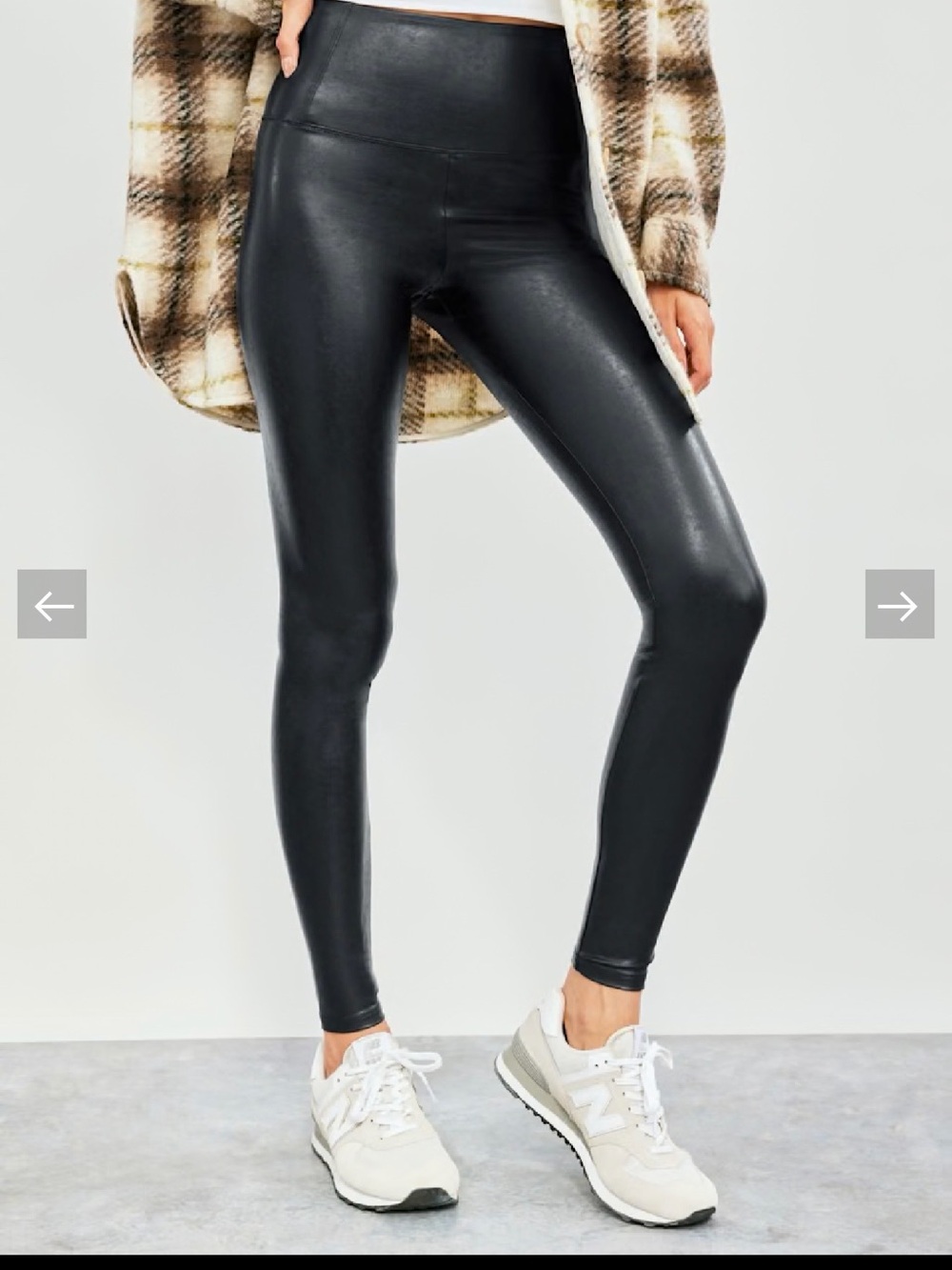 NWT Aritzia Wilfred Free Size M High-Waist Black Faux Leather Leggings